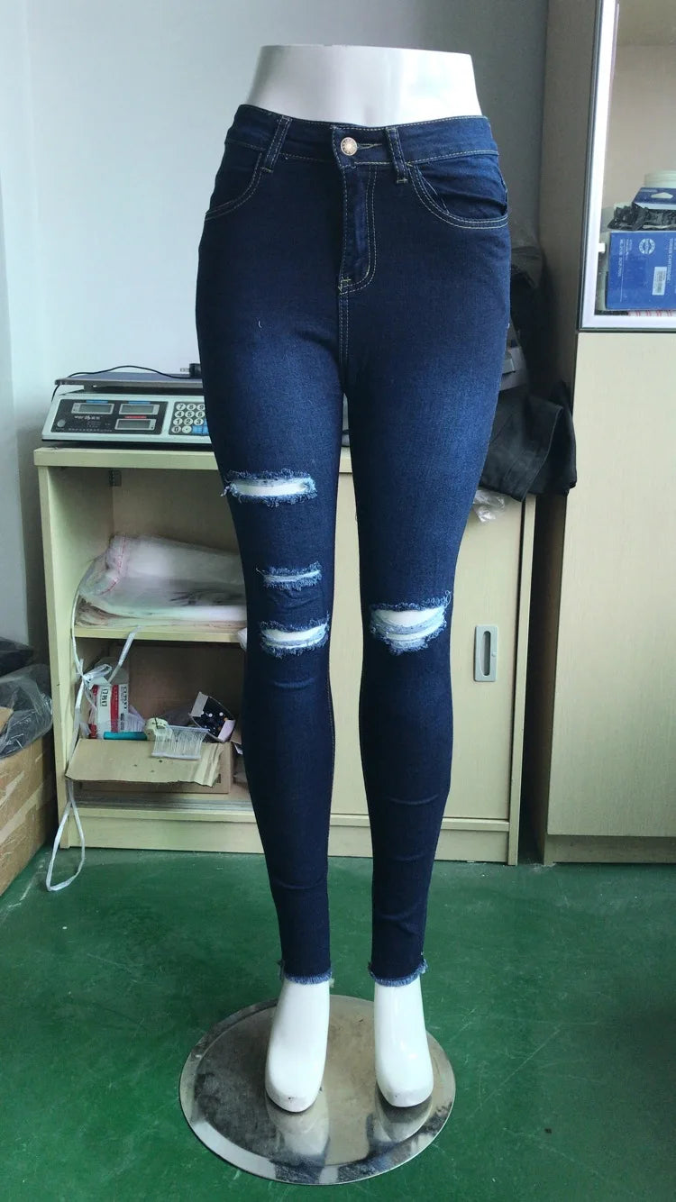 Ripped Slim Fit Skinny Jeans