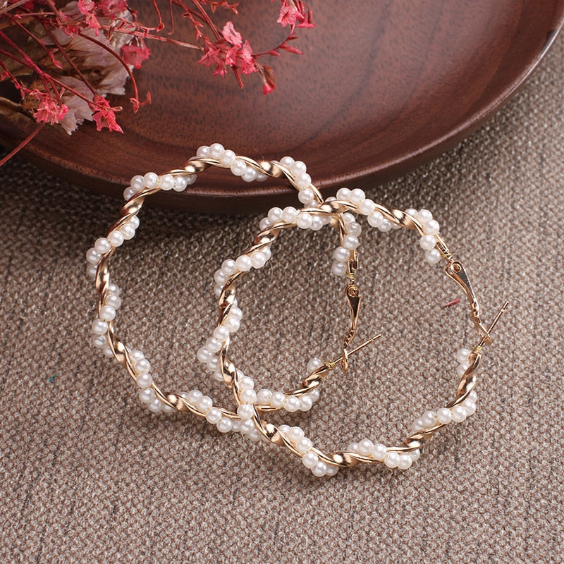 Women's Large Hoop Chic Pearl  Earrings