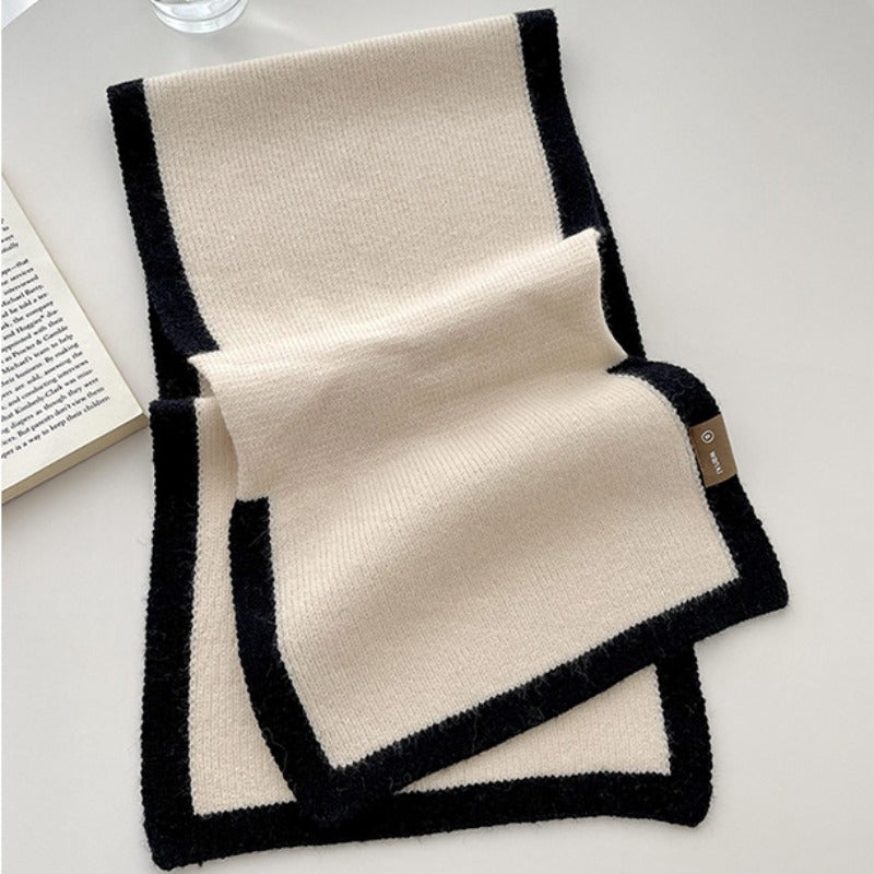 Fashionable Knit Circle Scarf