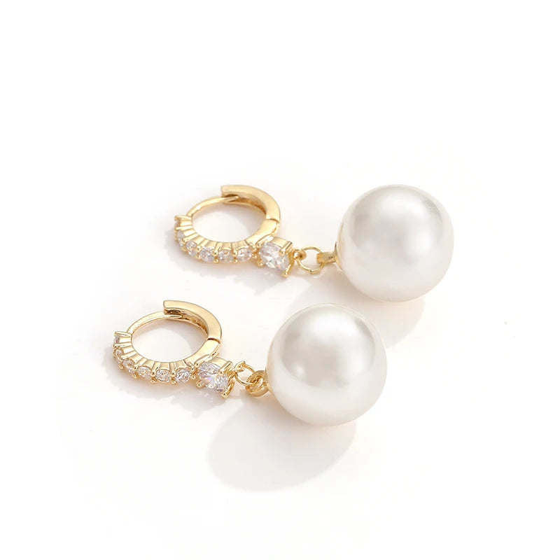 Golden Pearl Elegance Earrings