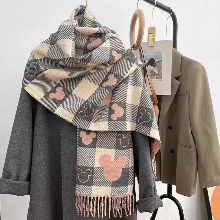 Fashionable Mickey Cashmere-Feel Wrap