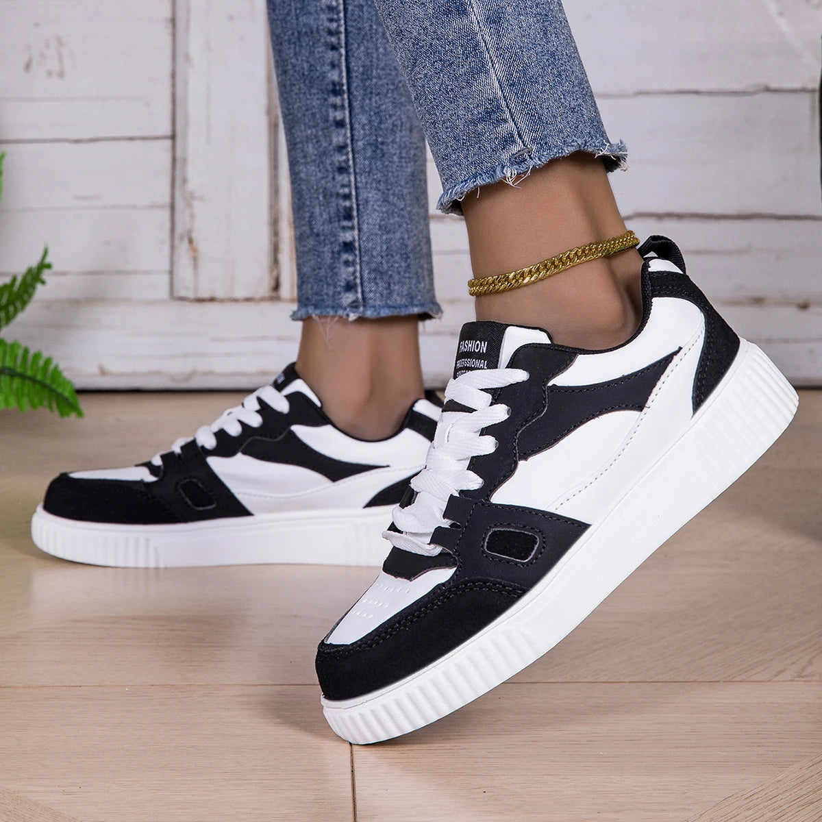 Lightweight Black Running Outdoor Casual Shoes