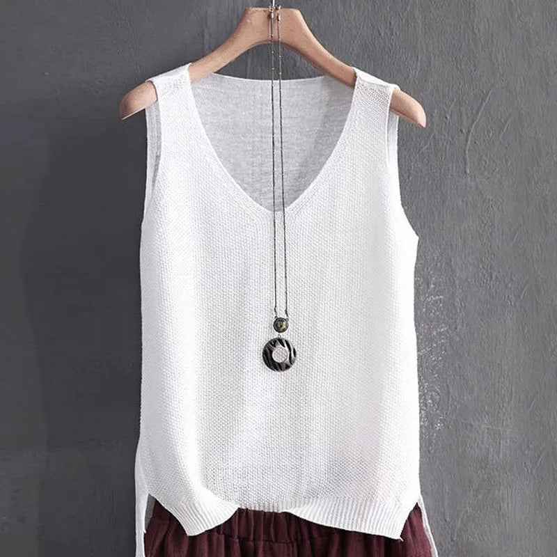 The Saturday Stroll Top