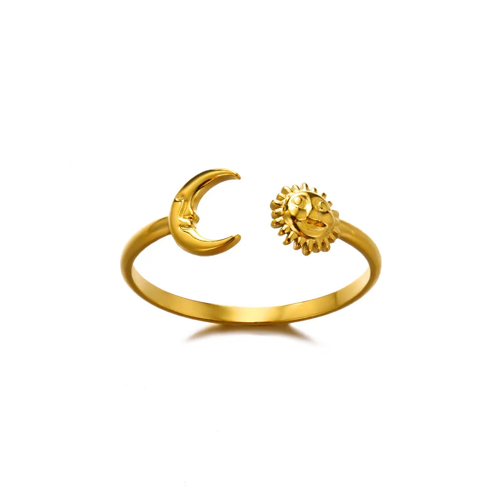 The It Girl Ring Collection
