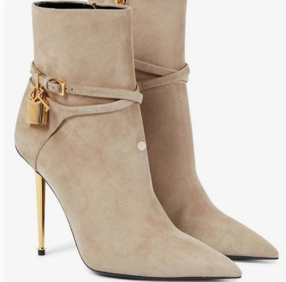 Gold Lock Solid Color Pointed Toe Ankle Boots
