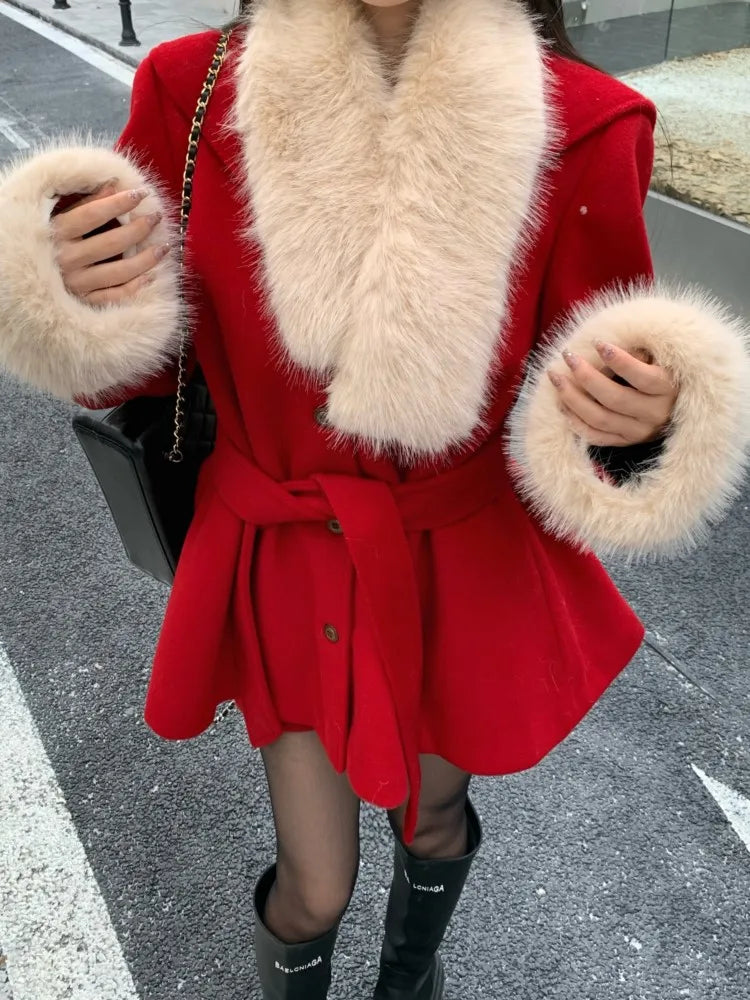 Elegant Wool Vintage Faux Fur Coat