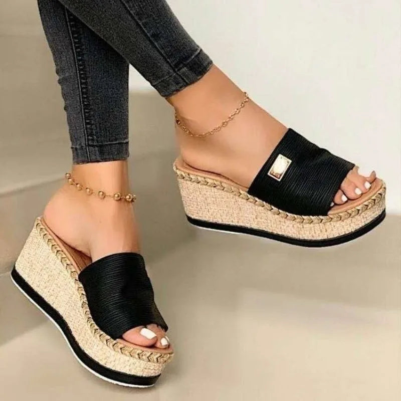 Simply Chic Wedges